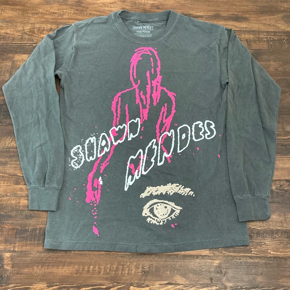 Shawn Mendes Tour Shirt 2019 Size Small Long sleeve